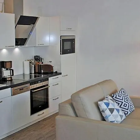 Poseidon - We 5 In Strandnaehe Und Zentrumsnah * 宾茨